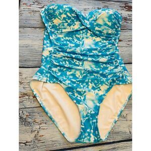 Calvin Klein one piece swimwear size 14 new without tag in excellent condition o